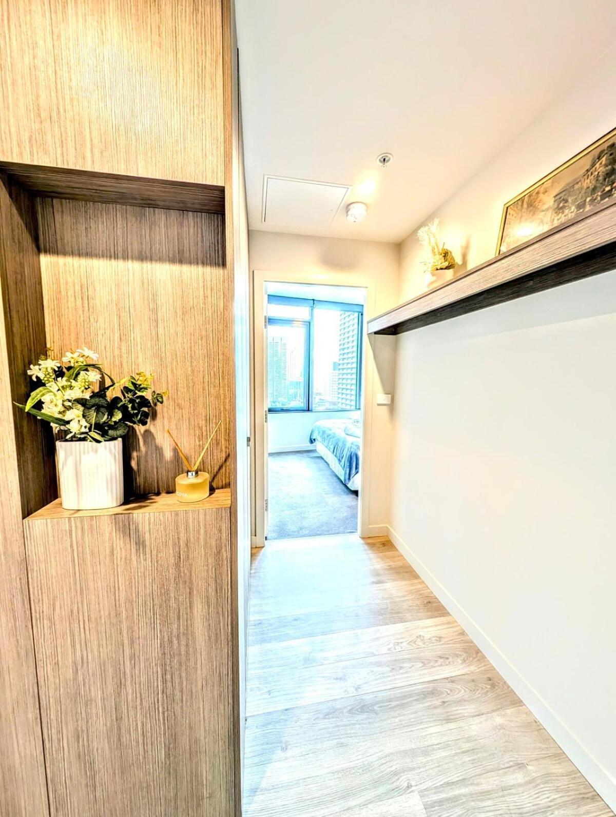 Apartment Luxurious &cozy With Pool And Gym In Cbd *