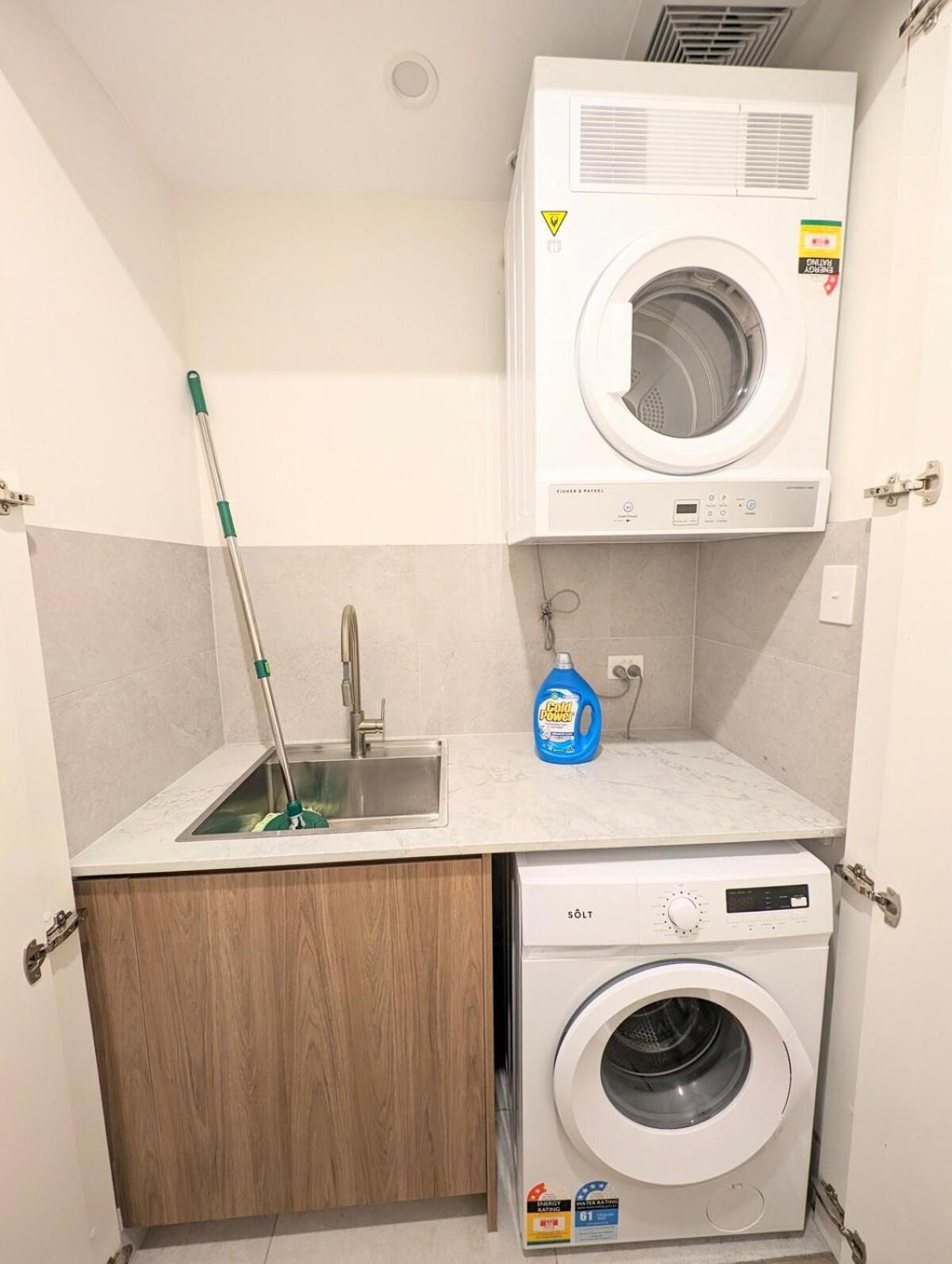 Apartment Luxurious &cozy With Pool And Gym In Cbd Sydney
