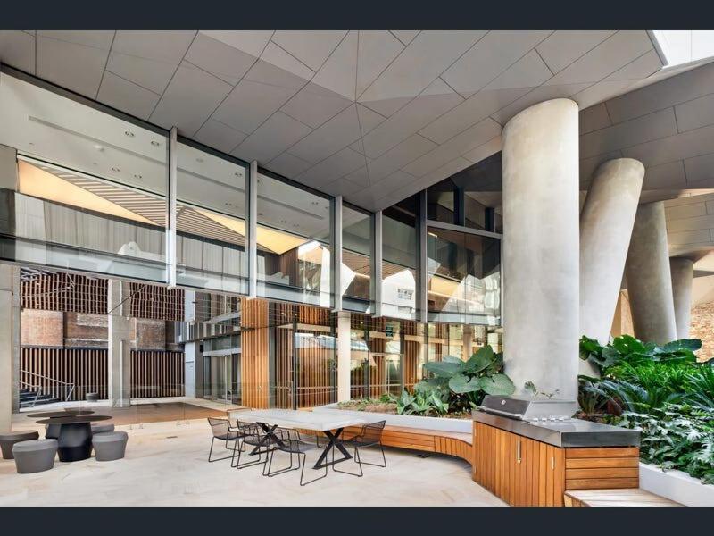 Luxurious &cozy With Pool And Gym In Cbd Apartment