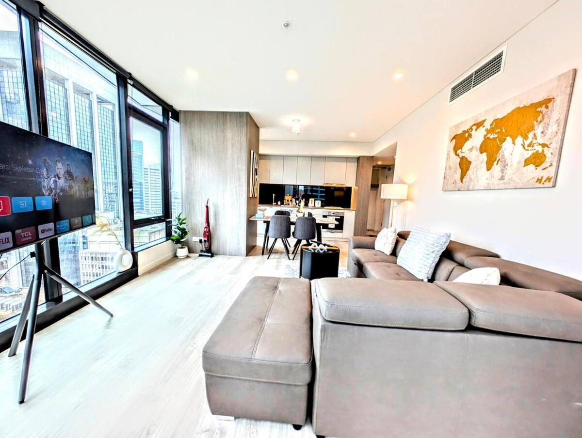 Luxurious &cozy With Pool And Gym In Cbd Apartment *
