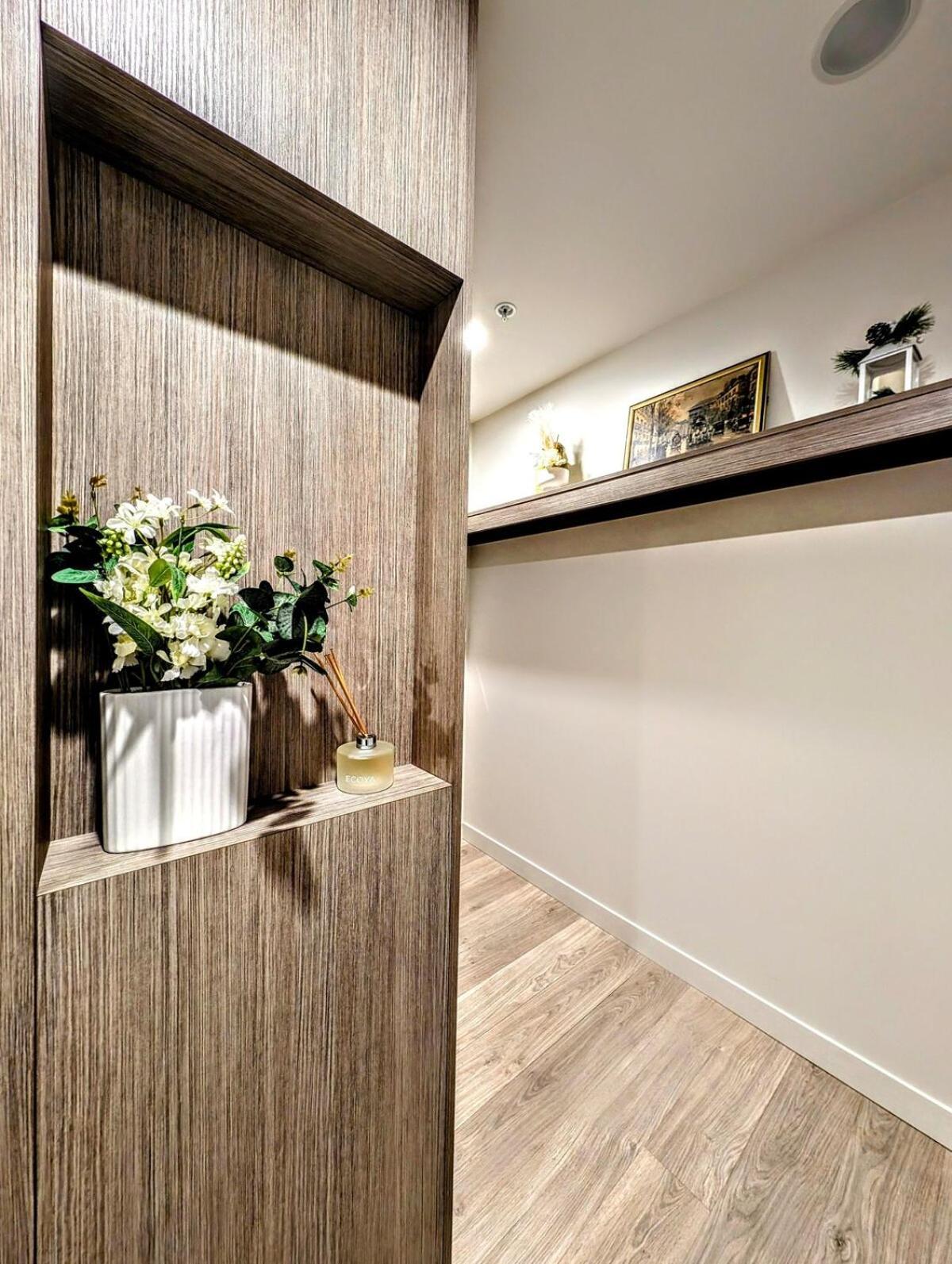 Luxurious &cozy With Pool And Gym In Cbd Apartment