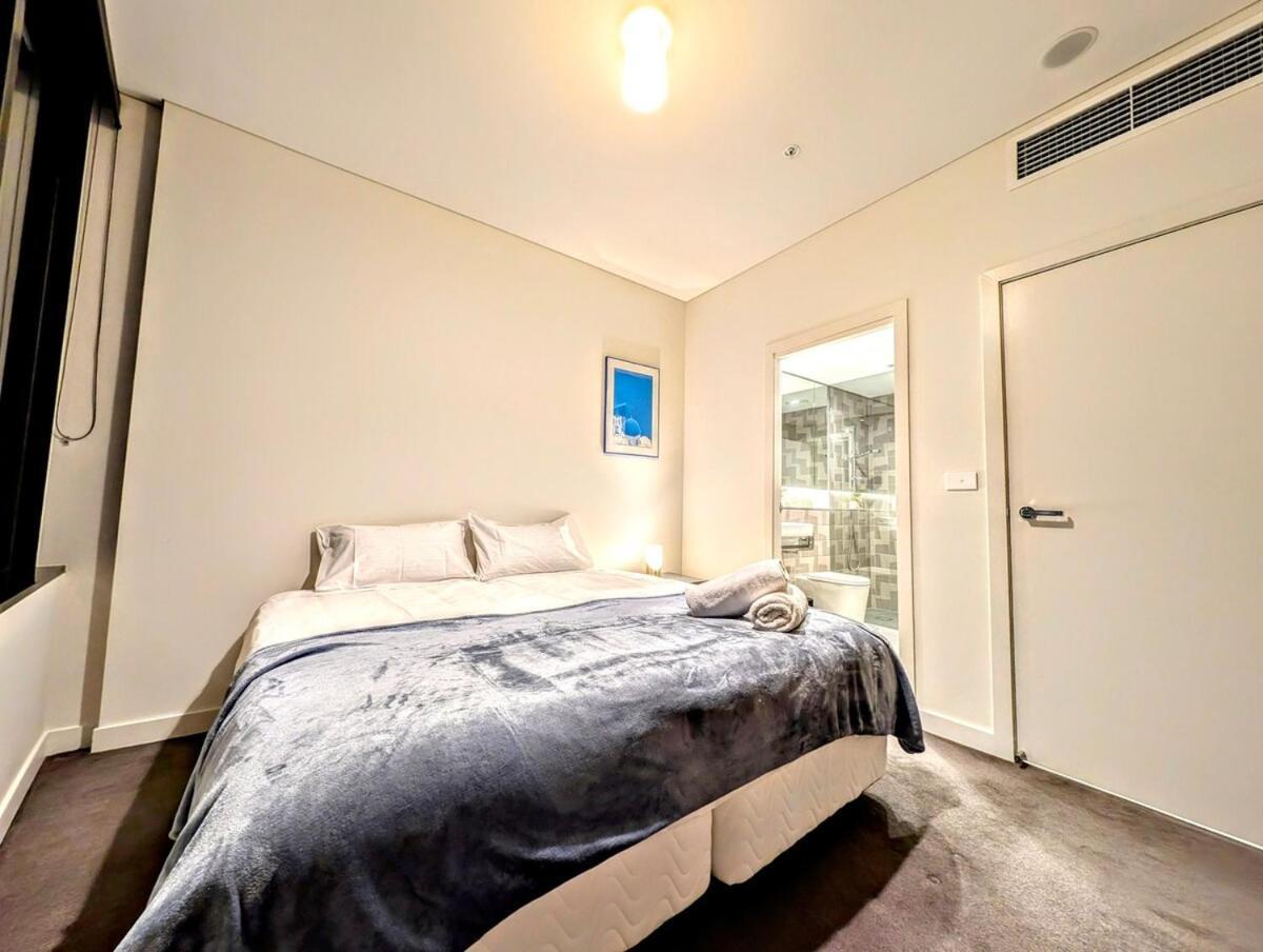 Luxurious &cozy With Pool And Gym In Cbd Apartment Sydney